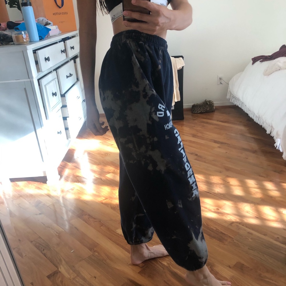 Vintage Lifegaurd Sweats - Picture 4 of 4